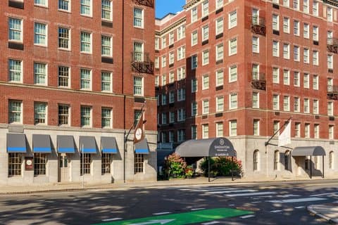 Sheraton Commander Hotel, Hotel in West Cambridge/Harvard Square
