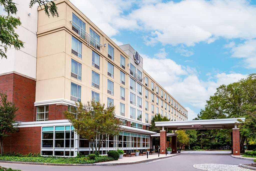 DoubleTree by Hilton Boston Bayside, Hotel in Uphams Corner