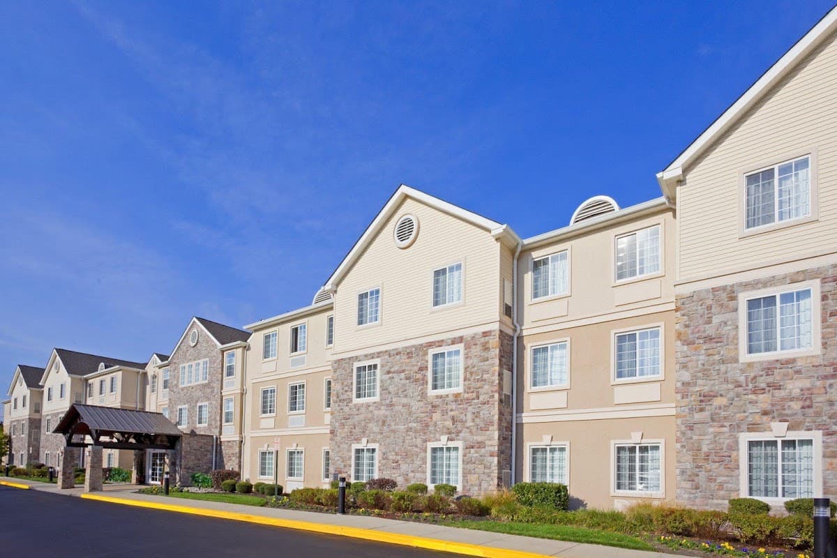 Staybridge Suites Philadelphia-Mt. Laurel, Hotel in Ramblewood