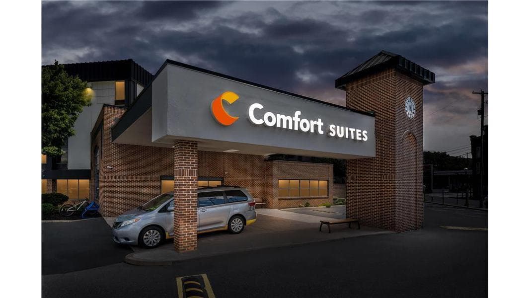 Comfort Suites Bethlehem Near Lehigh University and LVI Airport, Hotel in Fountain Hill