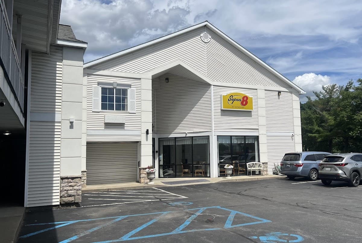 Super 8 by Wyndham Albany, Motel in Colonie