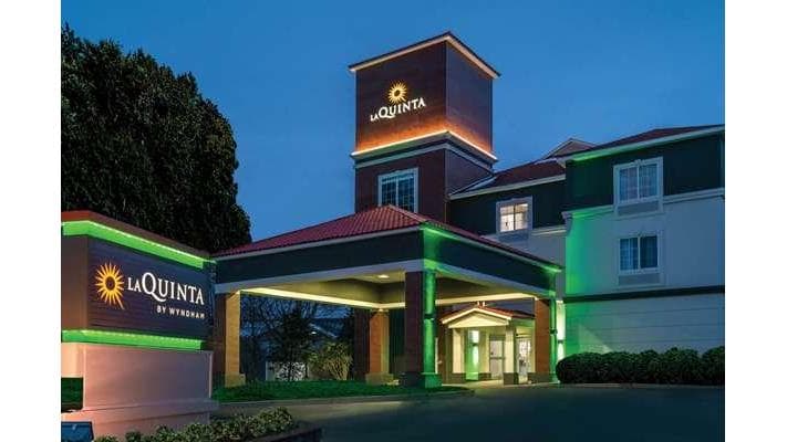 La Quinta Inn & Suites Latham Albany Airport, Hotel in Latham