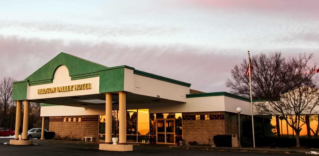 Hudson Valley Hotel and Conference Center by FairBridge, Hotel in Gardnertown