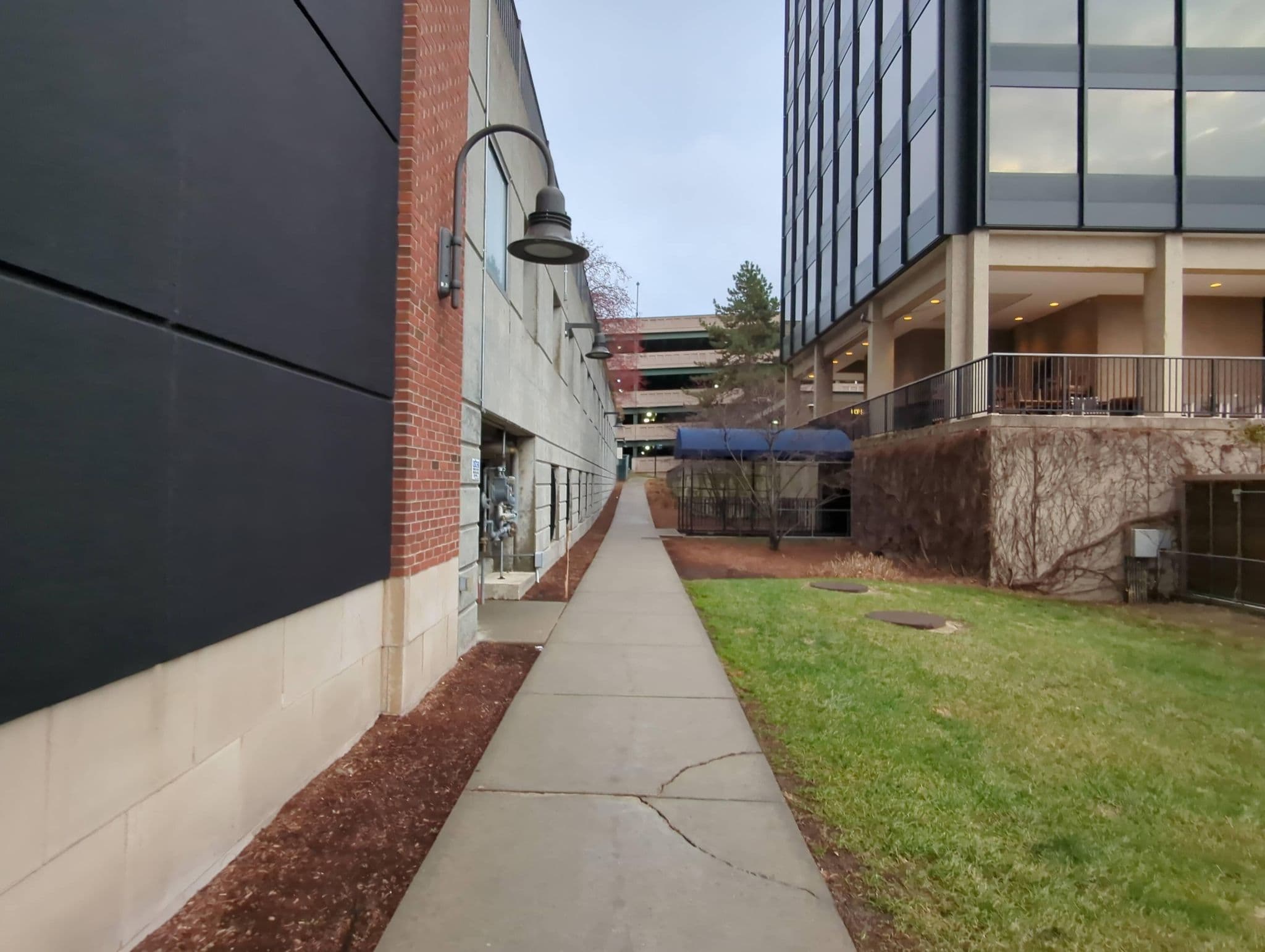 Street view near Courtyard Burlington Harbor, Winooski — © ezekielf (CC BY-SA · Mapillary)