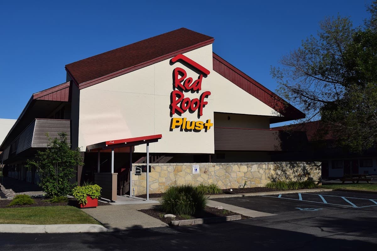 Red Roof+ University at Buffalo - Amherst, Hotel in Amherst