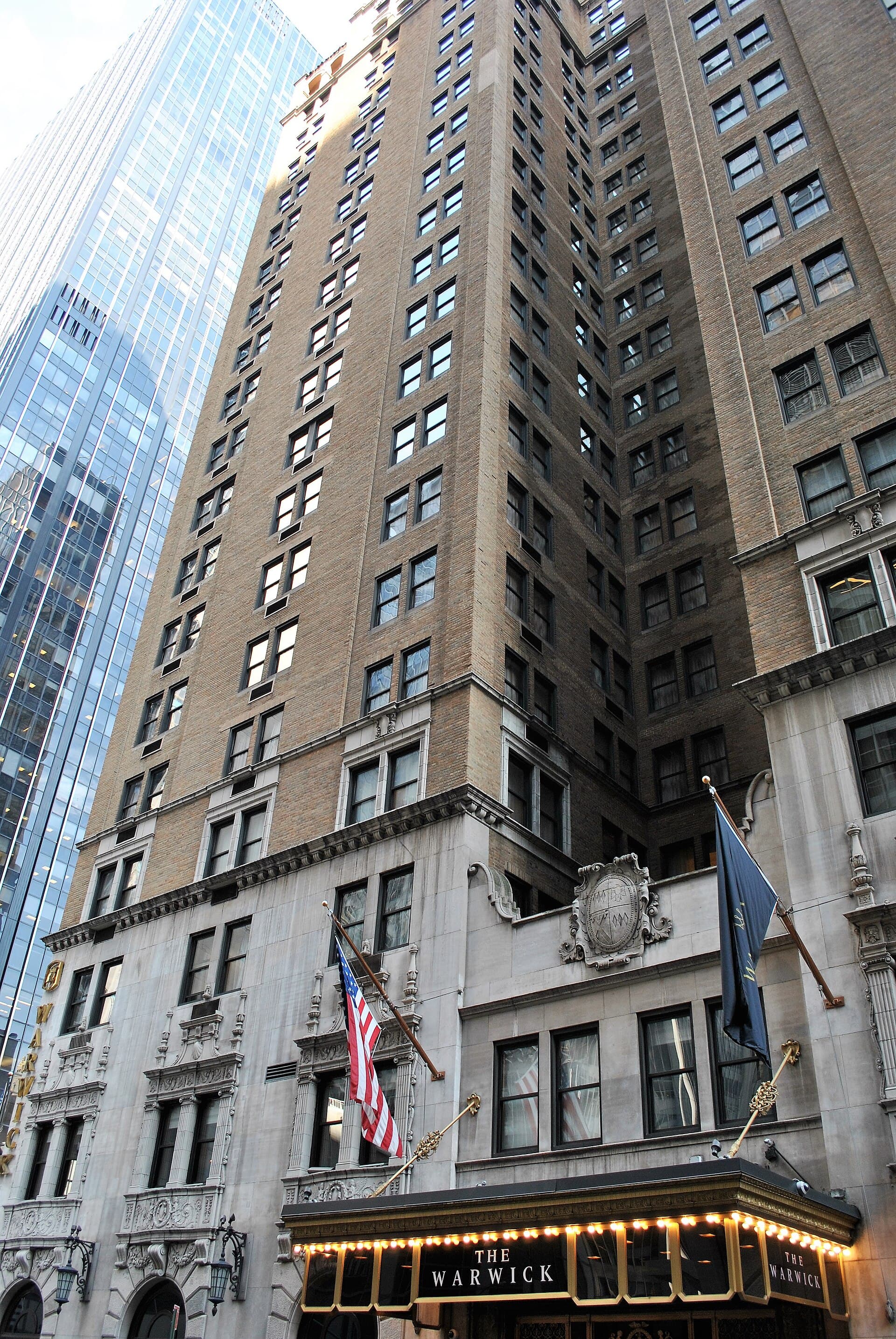 Baccarat Hotel New York (via Wikimedia Commons, CC BY-SA 4.0)