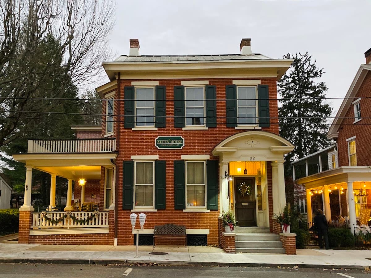 The Alden House Bed and Breakfast, Bed & Breakfast in Lititz