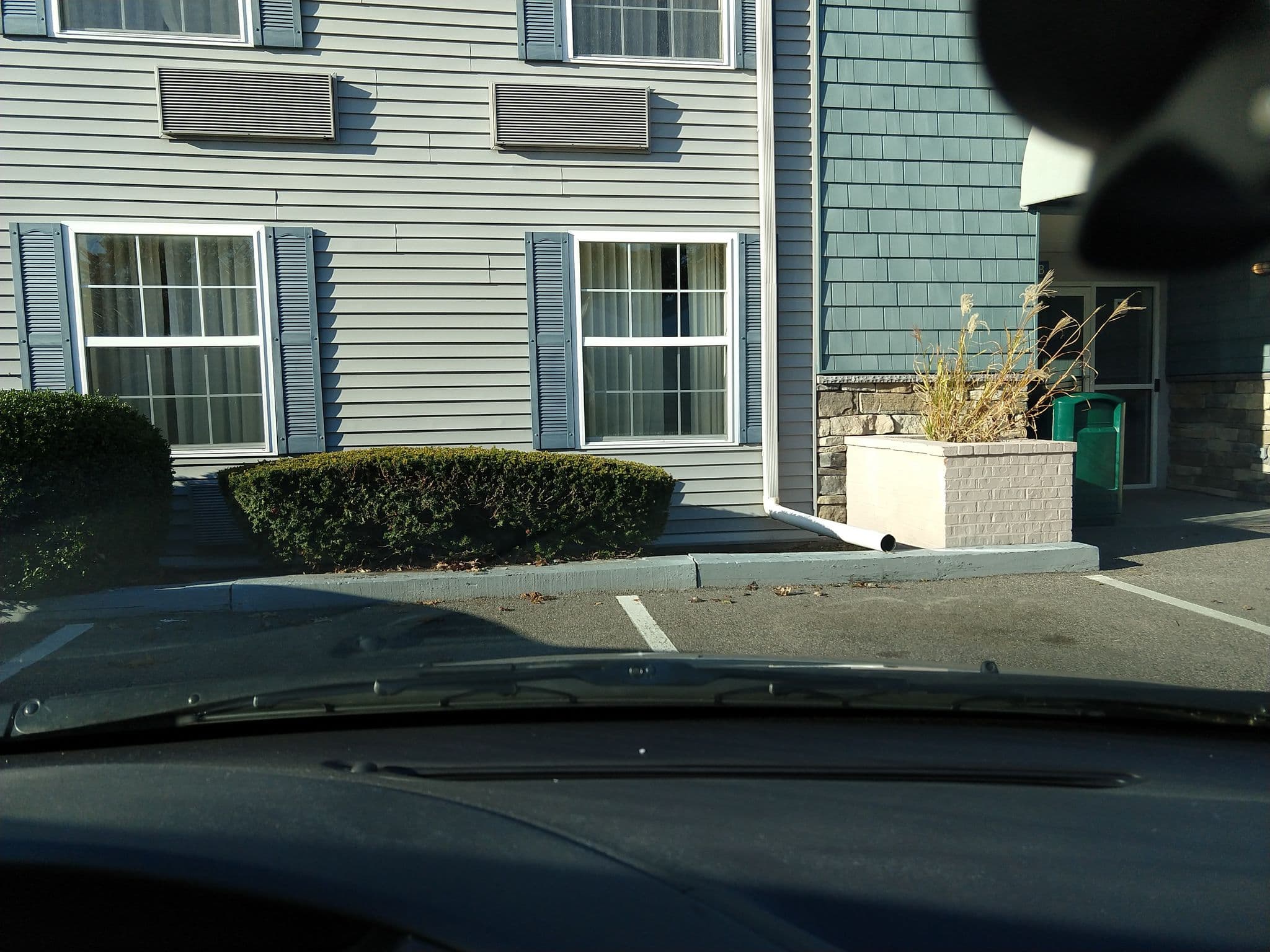 Street view near Four Points by Sheraton, Eastham — © mapillary01730 (CC BY-SA · Mapillary)