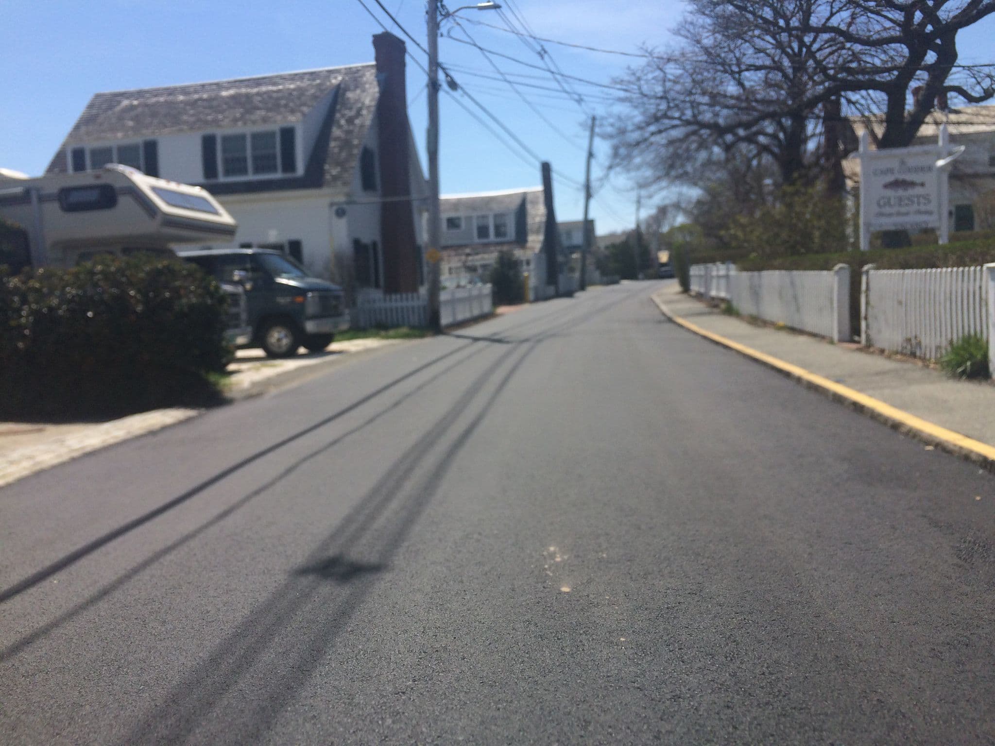 Street view near Cape Codder, Provincetown — © osric (CC BY-SA · Mapillary)
