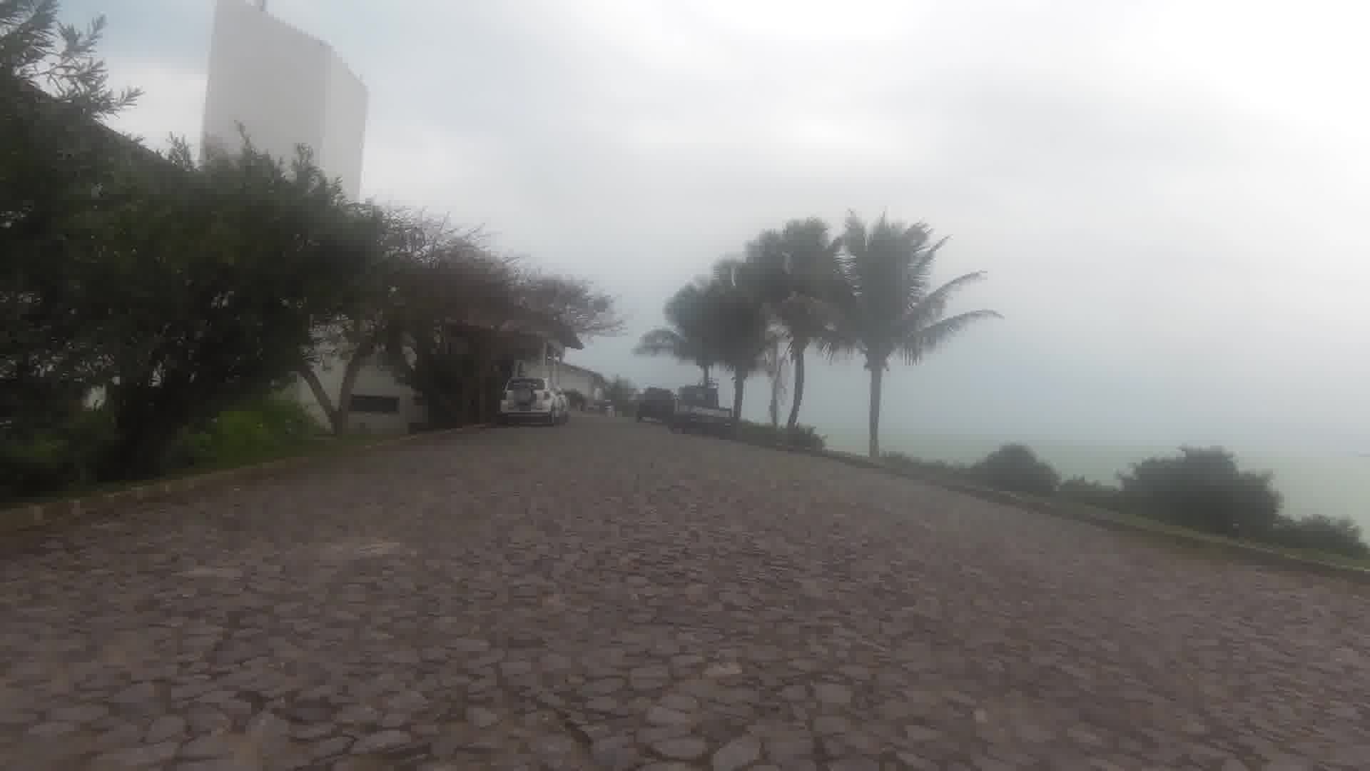 Street view near Hotel Pontal de Ubu, Anchieta — © skippern (CC BY-SA · Mapillary)