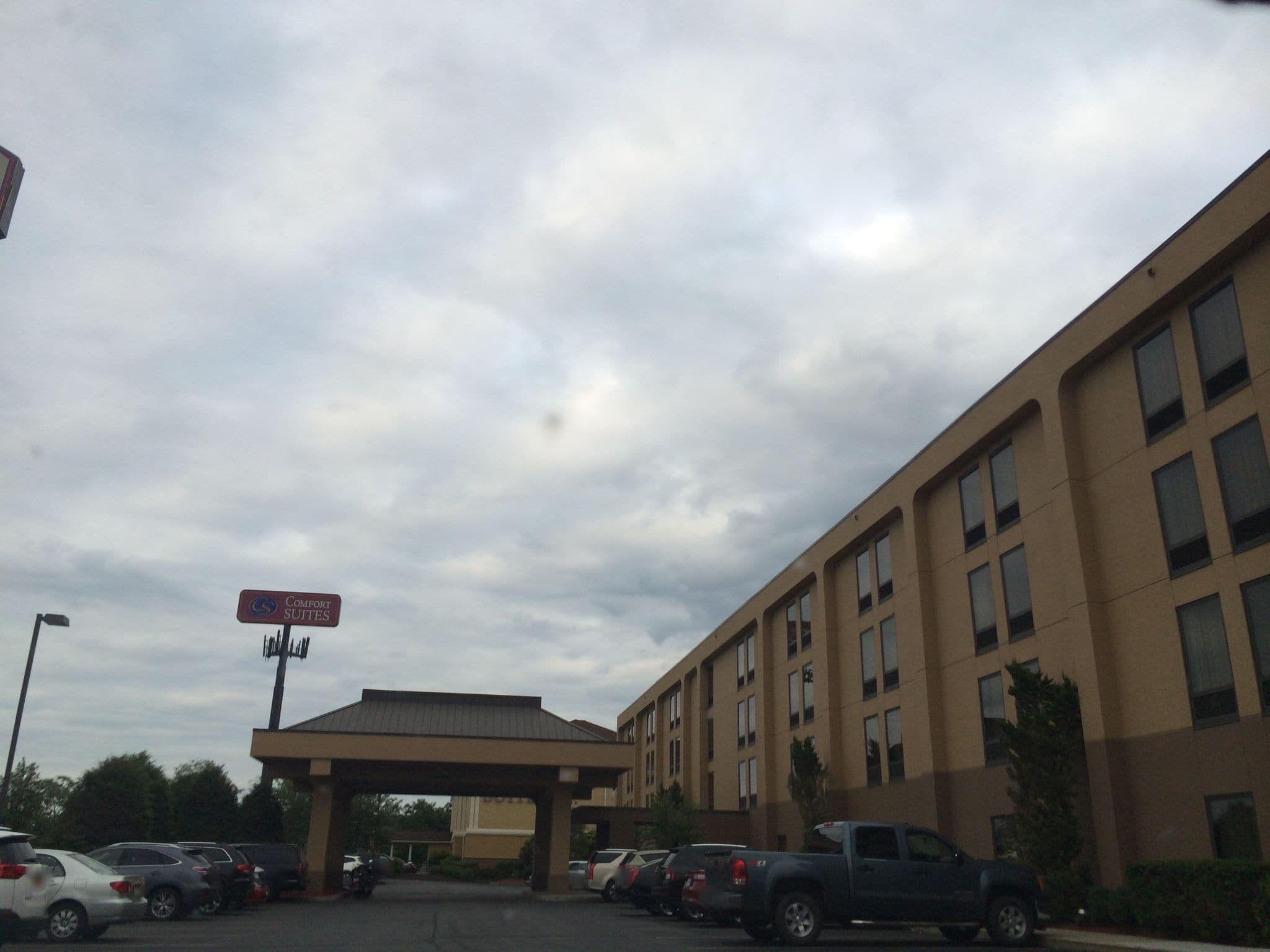Street view near Hampton, Scranton — © anavz (CC BY-SA · Mapillary)