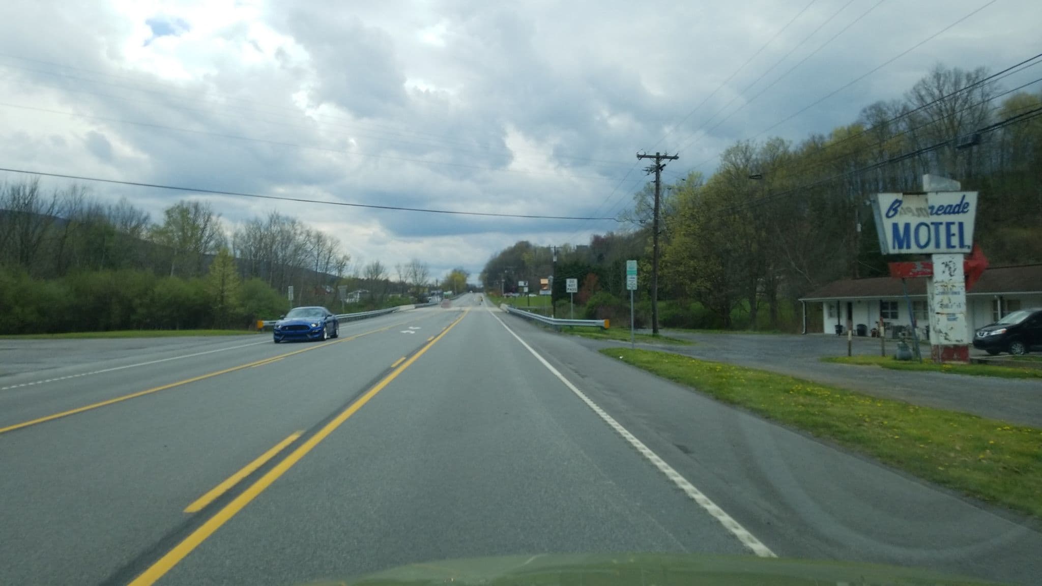 Street view near Bellmeade Motel, Altoona — © rpjjpr (CC BY-SA · Mapillary)