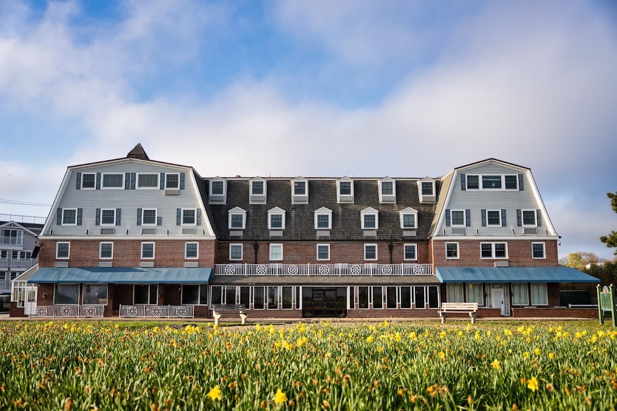 Newport Beach Hotel and Suites, Hotel in Newport