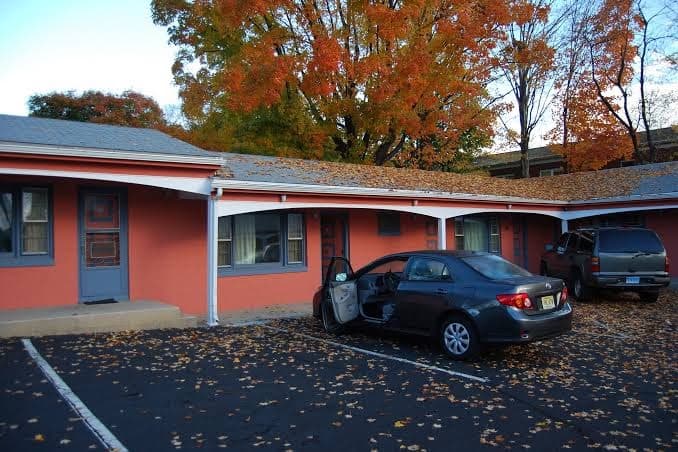 Garden Park Motel, Motel in East Norwalk