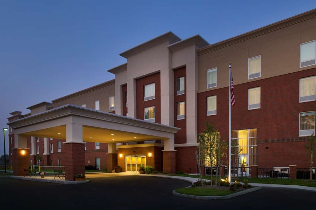 Hampton Inn & Suites Syracuse/Carrier Circle, Hotel in East Syracuse