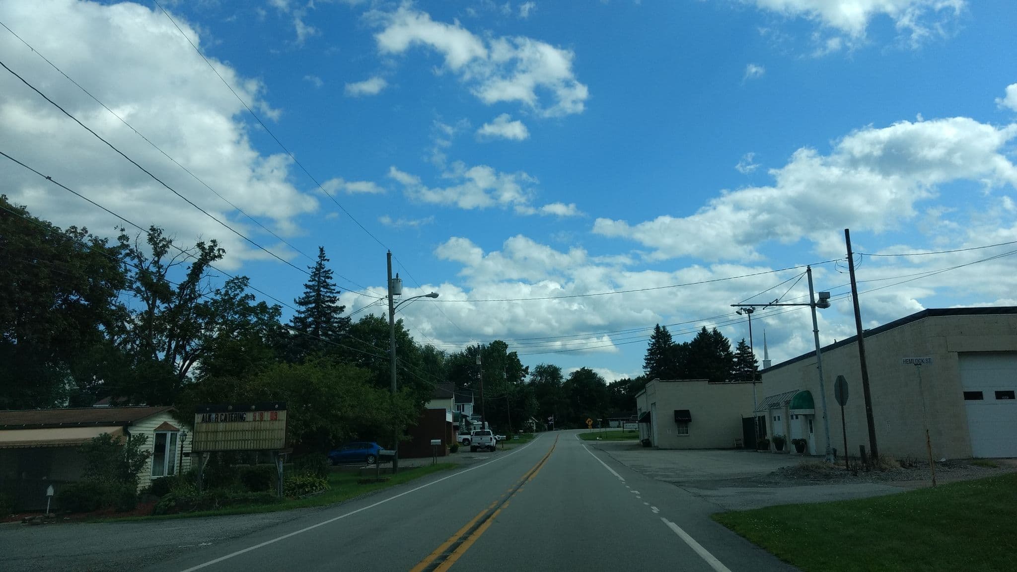 Street view near Oklahoma Inn, Apollo — © geokitten (CC BY-SA · Mapillary)