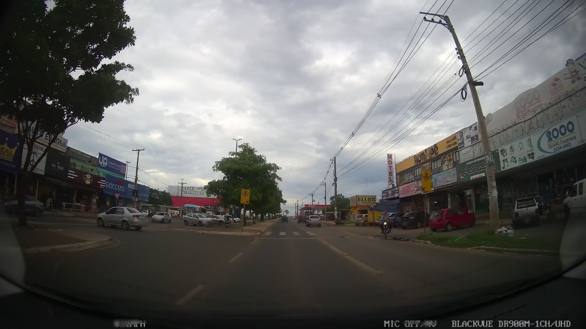 Street view near Hotel 2001, Riacho Fundo II — © kaart_4 (CC BY-SA · Mapillary)