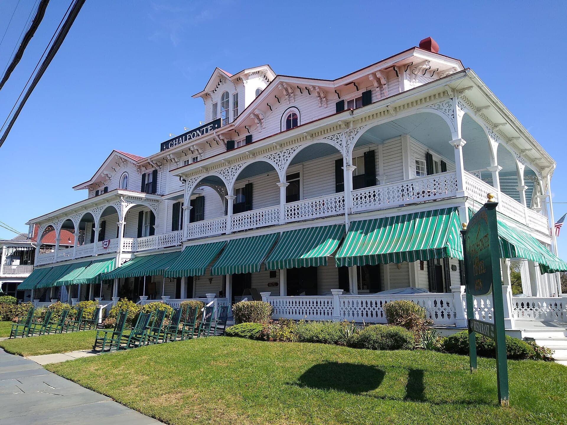 Chalfonte Hotel (via Wikimedia Commons, CC0)