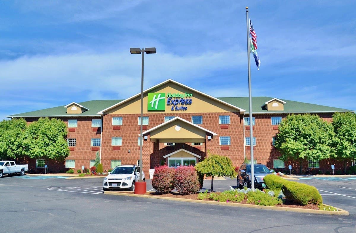 Holiday Inn Express & Suites Monaca - Center Township, Hotel in Beaver