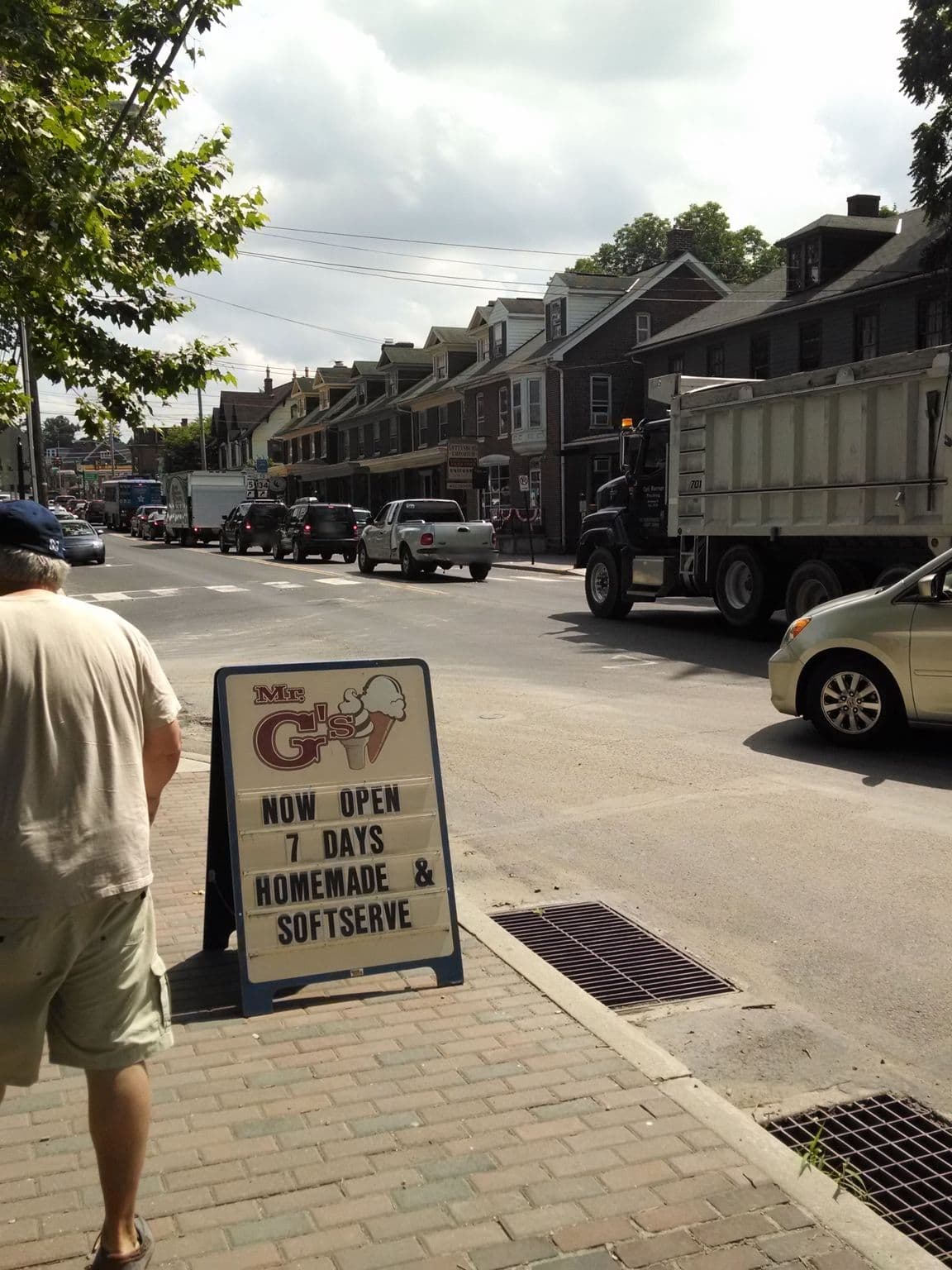 Street view near Farnsworth House Inn, Gettysburg — © rickerg (CC BY-SA · Mapillary)