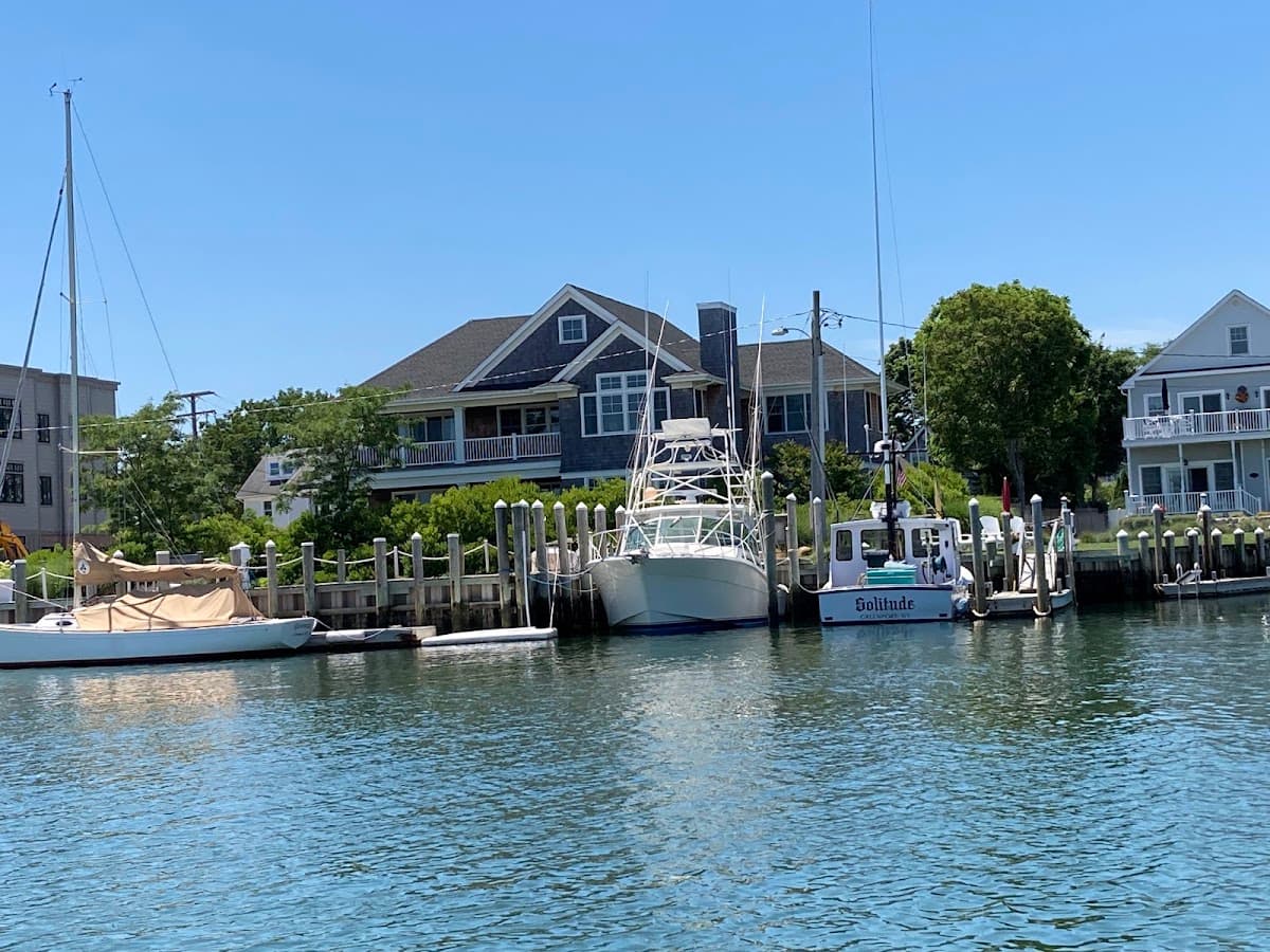 Sterling Harbor House B & B, Bed & Breakfast in Greenport
