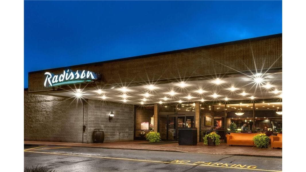 Radisson Hotel Corning, Hotel in Corning