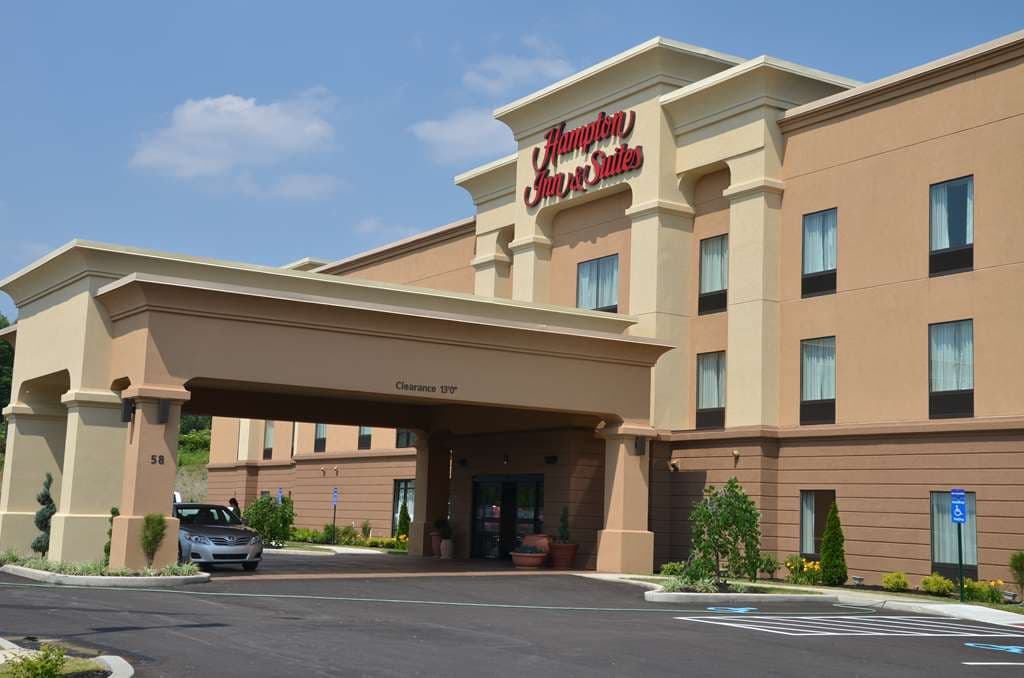 Hampton Inn & Suites Sharon, Hotel in Farrell
