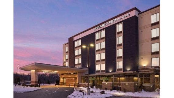 SpringHill Suites Allentown Bethlehem Center Valley, Hotel in Coopersburg