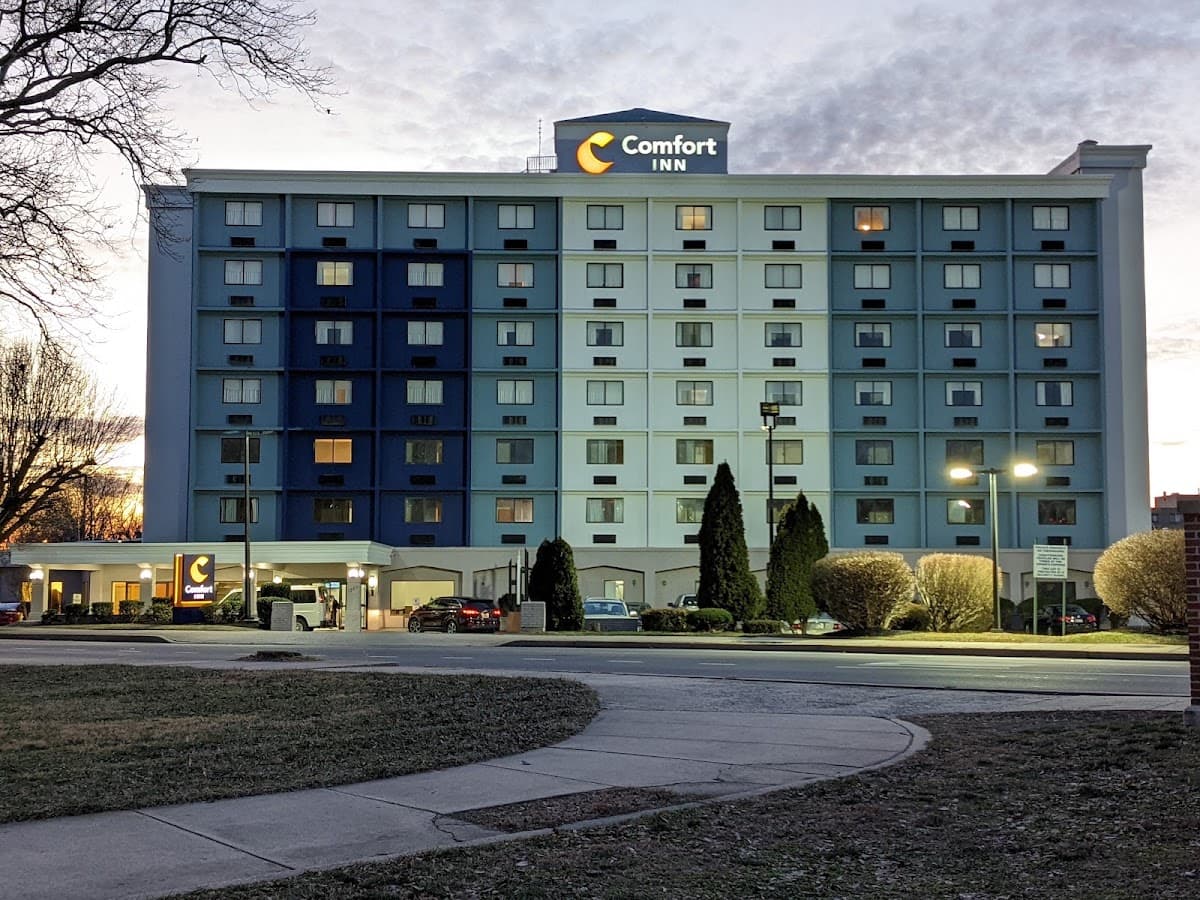 Comfort Inn Philadelphia International Airport West, Hotel in Chester