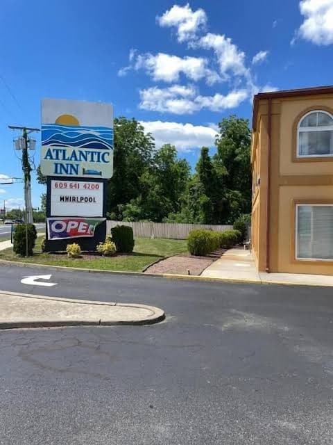 Atlantic Inn, Hotel in Pleasantville