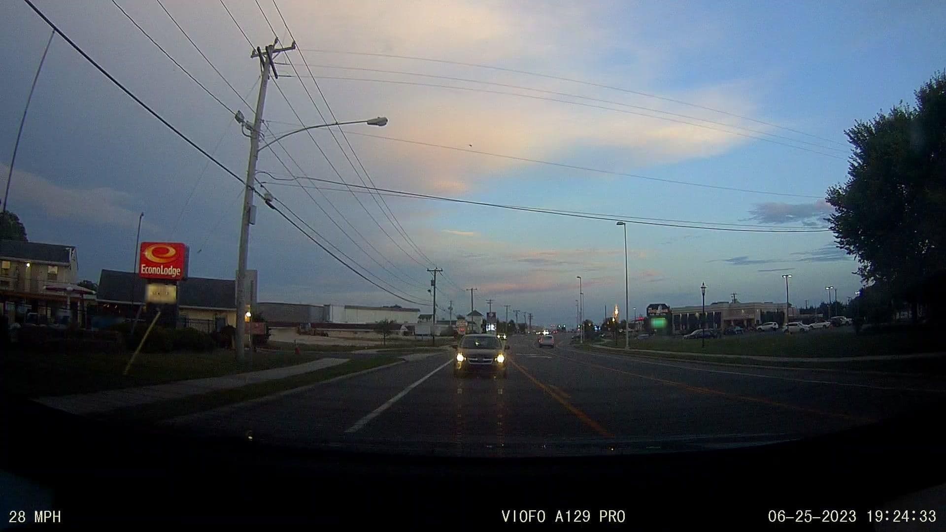Street view near Econo Lodge, Somers Point — © RJ328724387 (CC BY-SA · Mapillary)