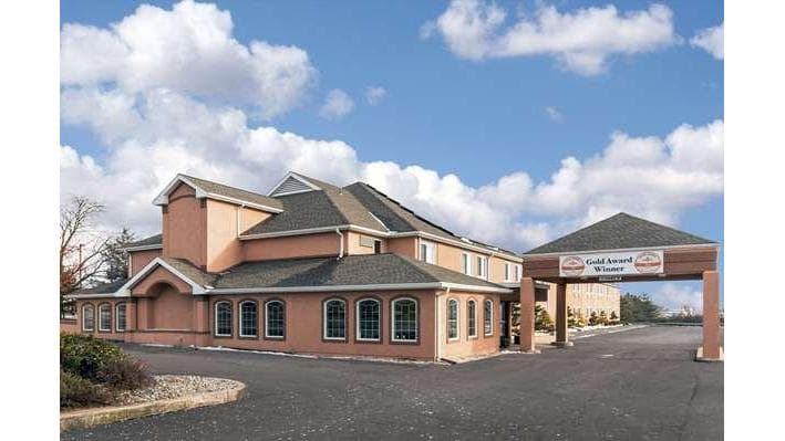Comfort Inn Amish Country, Hotel in New Holland