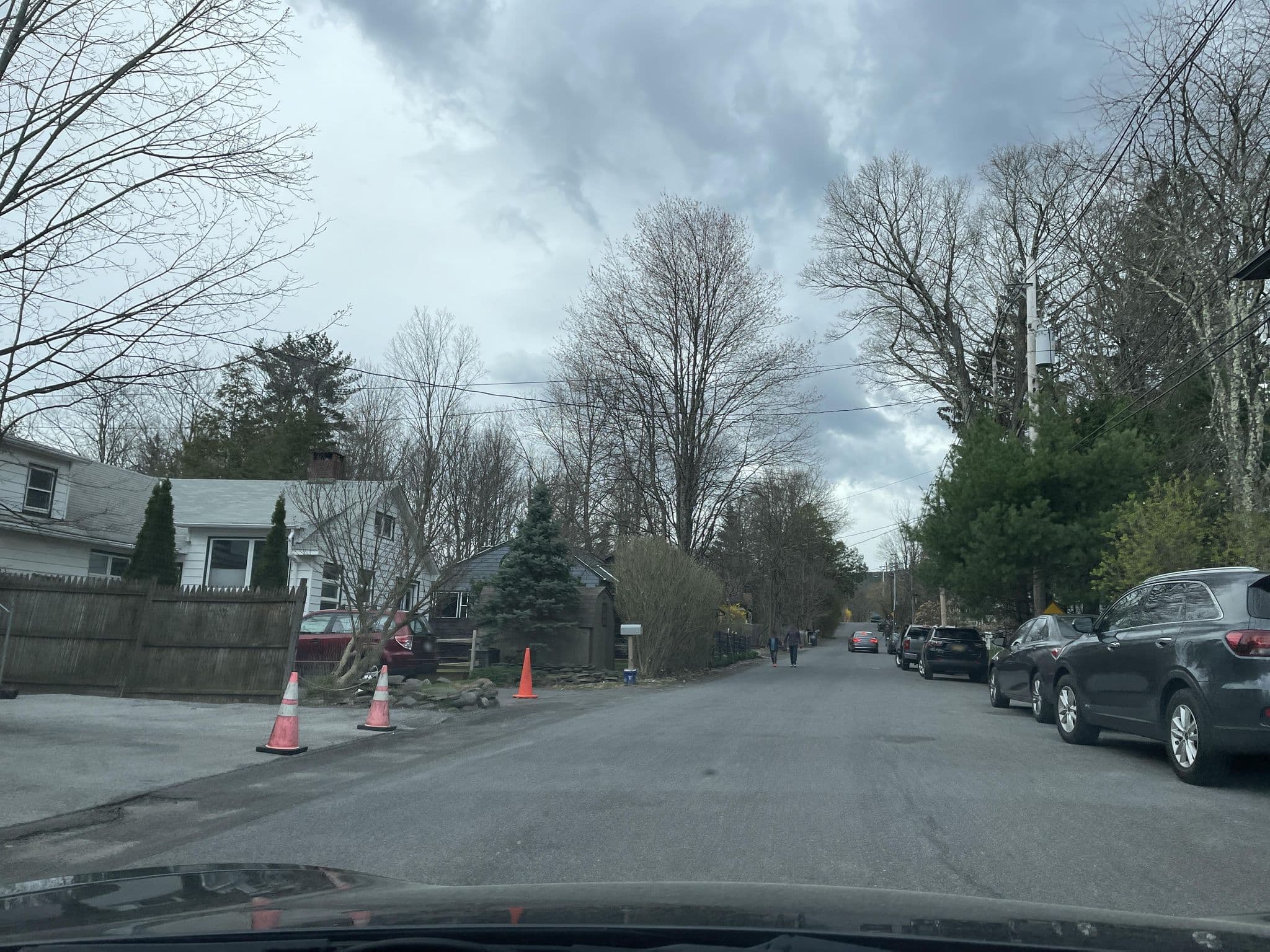 Street view near Twin Gables Guest House, Zena — © lklepner (CC BY-SA · Mapillary)