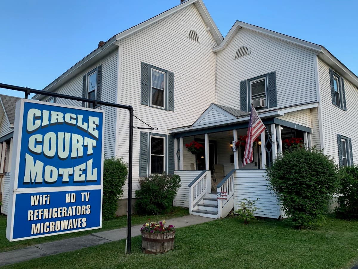 Circle Court Motel, Motel in Ticonderoga