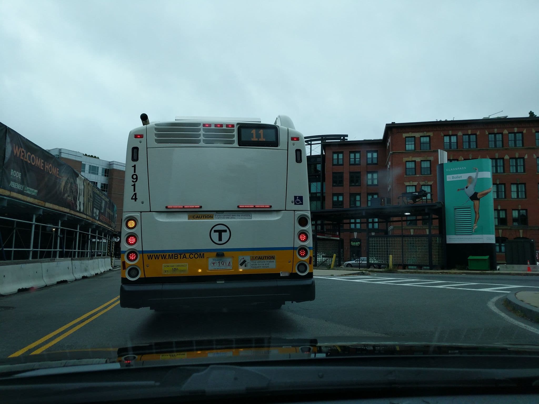 Street view near Cambria Hotel, Boston Seaport — © lxmbos1 (CC BY-SA · Mapillary)