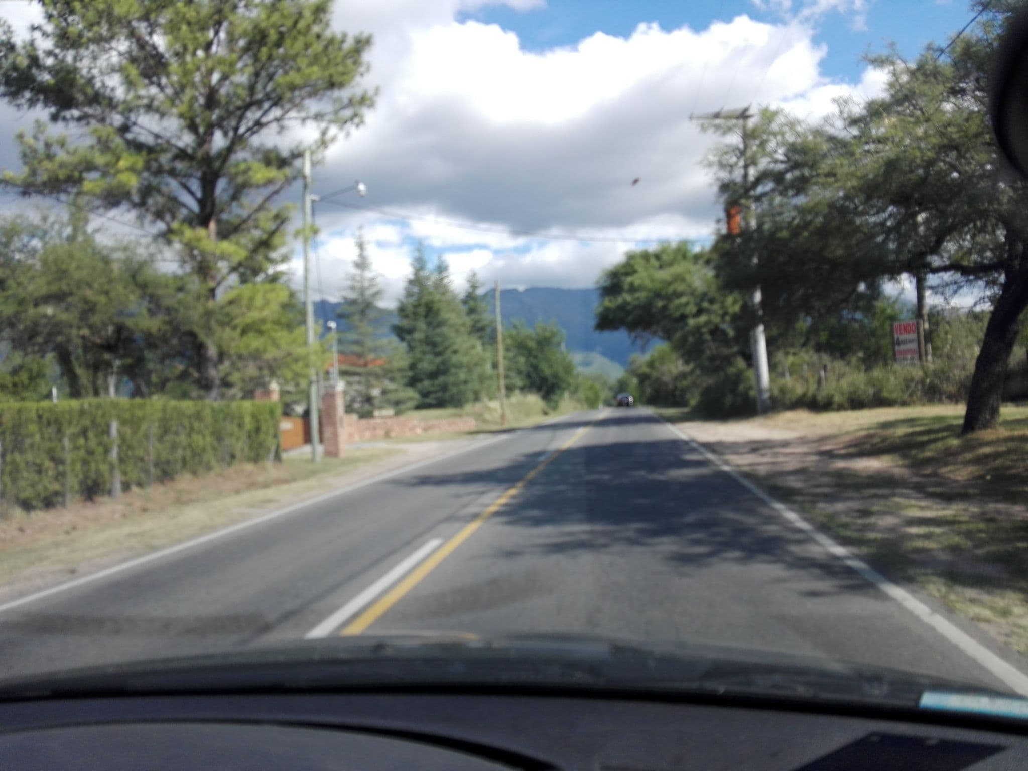 Street view near Cabañas La Albertina, Nono — © nicfer (CC BY-SA · Mapillary)