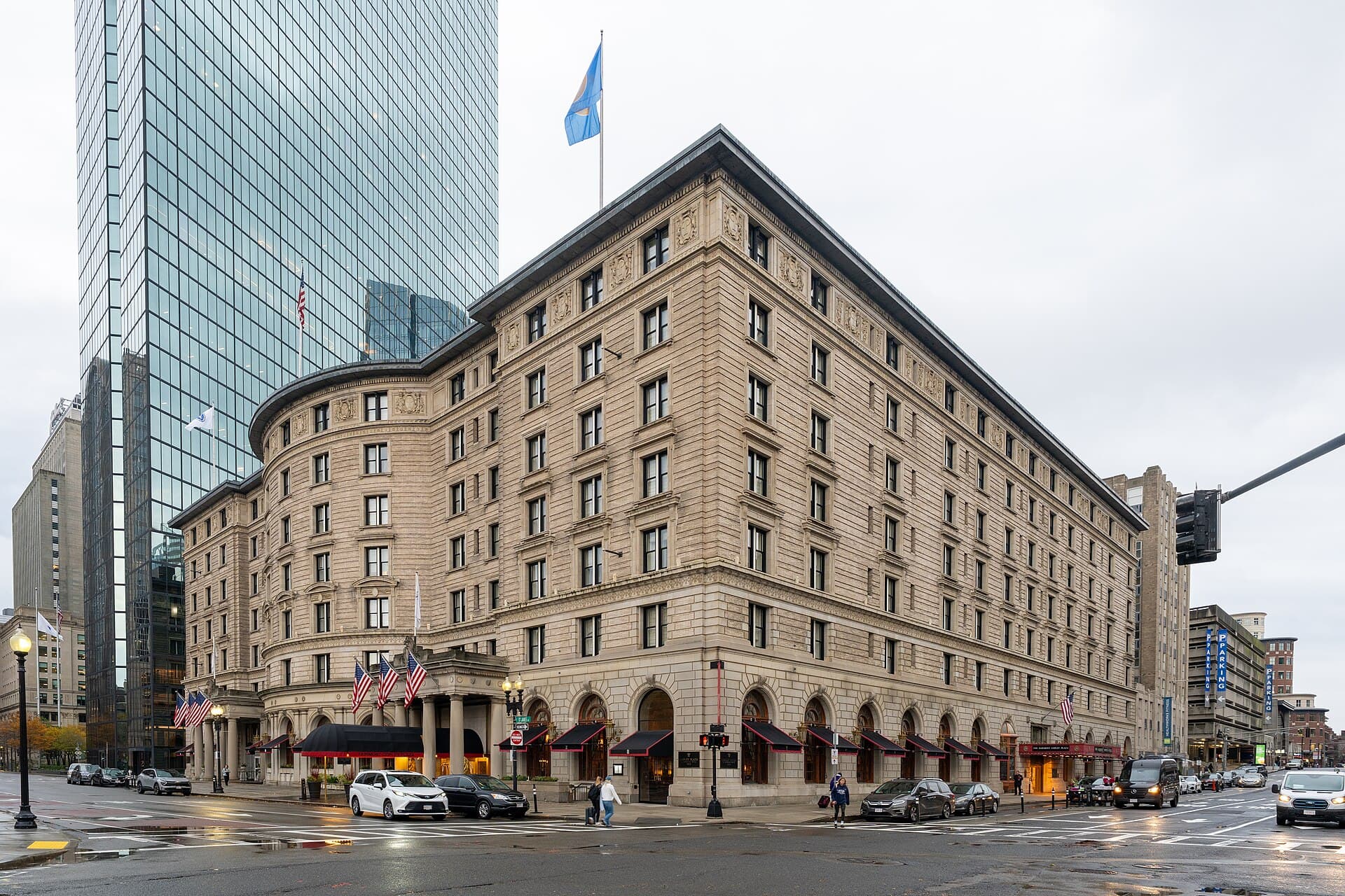 The Fairmont Copley Plaza Hotel (via Wikimedia Commons, CC BY 4.0)