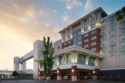 Sheraton Erie Bayfront Hotel, Hotel in Erie