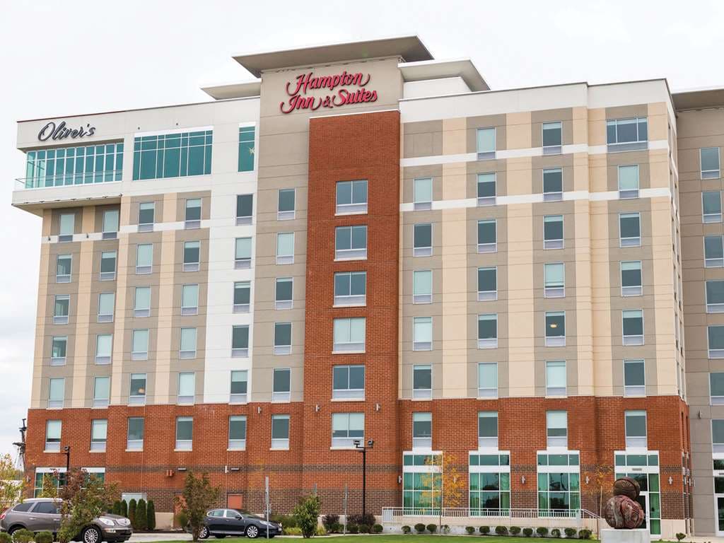 Hampton Inn & Suites East Erie Bayfront, Hotel in Erie