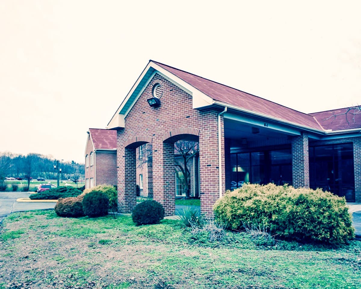 Days Inn & Suites by Wyndham Lancaster Amish Country, Hotel in Mountville