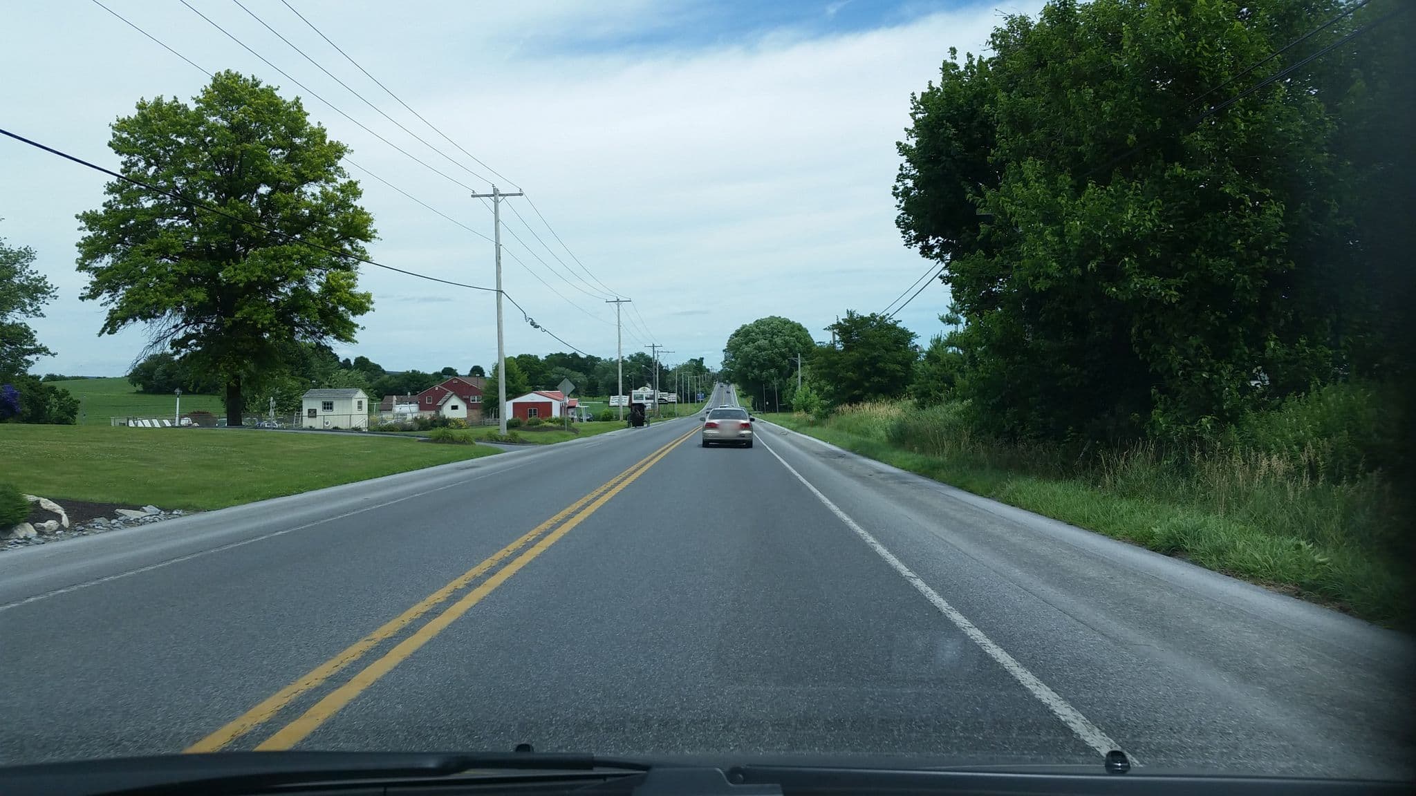 Street view near Amish Country Motel, Intercourse — © dgearhart (CC BY-SA · Mapillary)