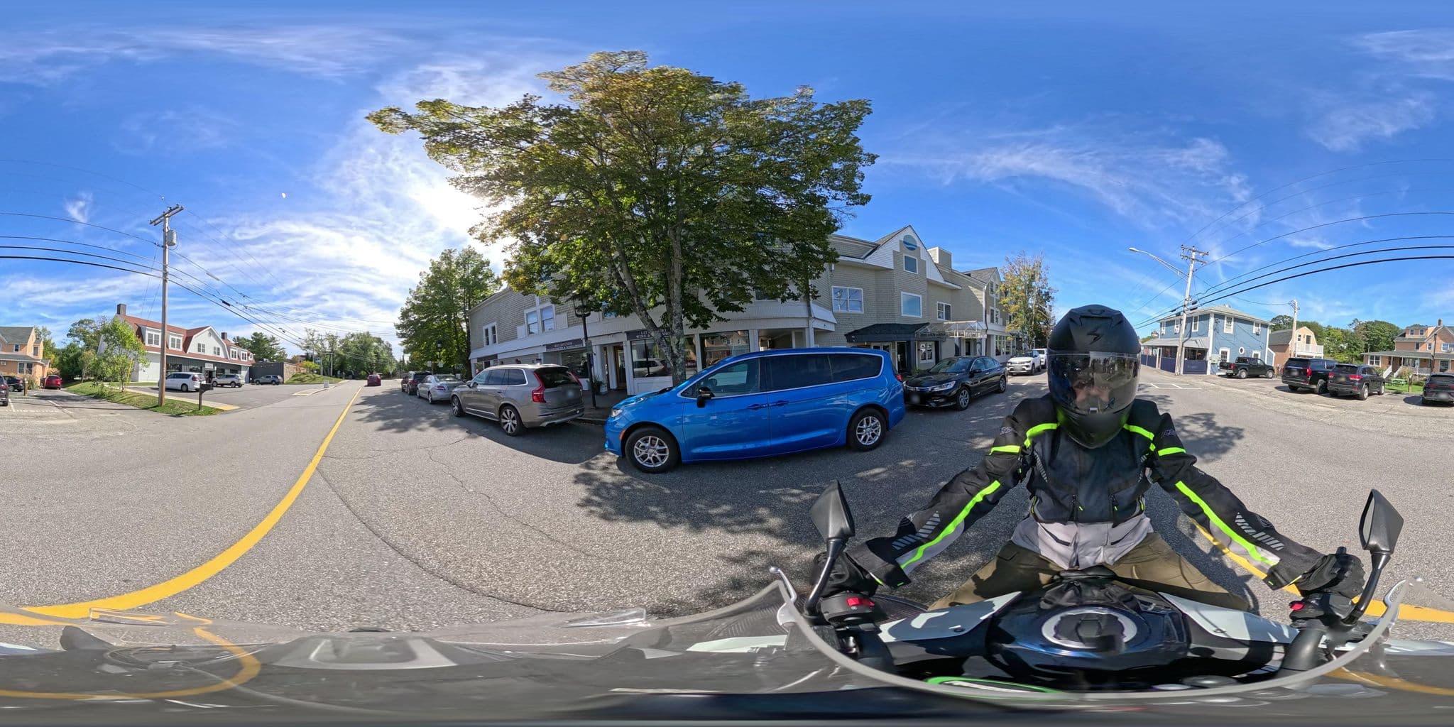 Street view near The Edgewater Inn, Kennebunkport — © Commonwealth360 (CC BY-SA · Mapillary)