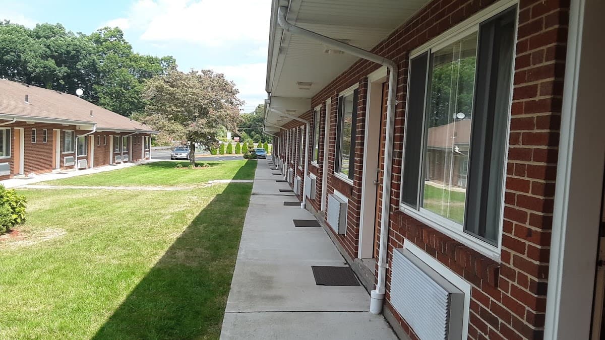 Siesta Motel, Motel in Newington