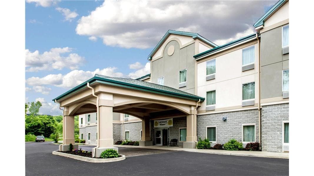 Quality Inn & Suites Fishkill South Near I-84, Hotel in Fishkill