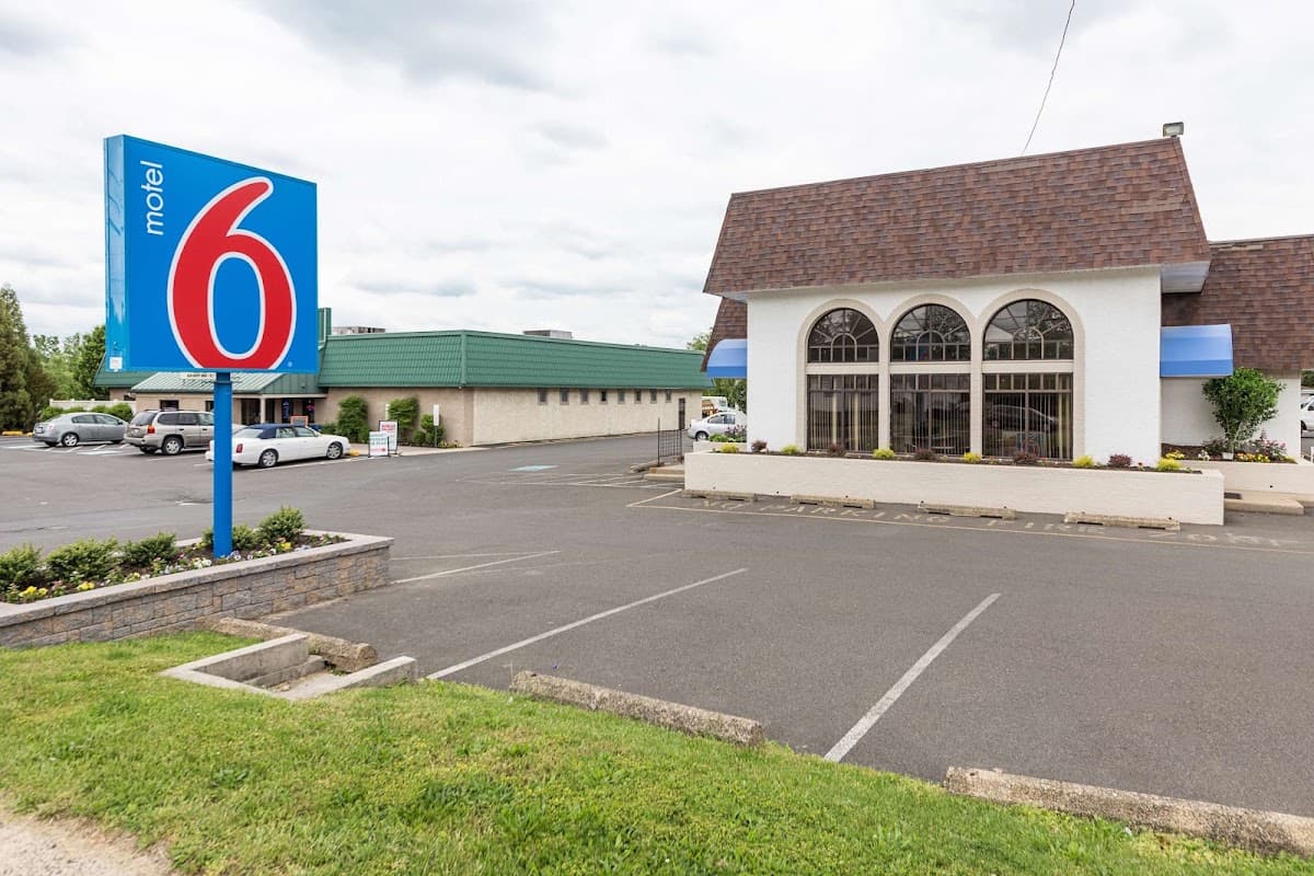 Motel 6 Warminster, PA, Motel in Warminster Heights