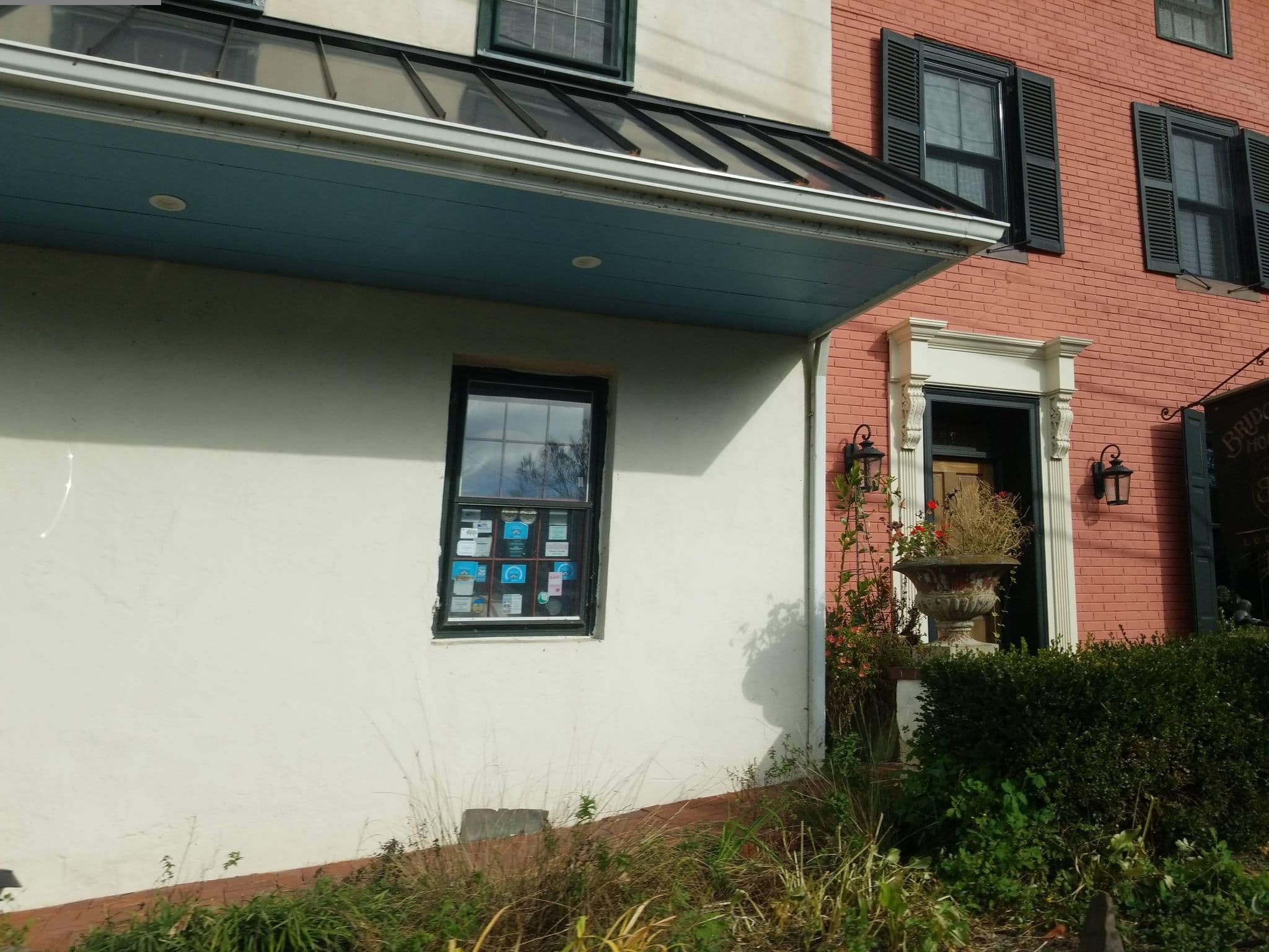Street view near Bridgeton House on the Delaware, Raubsville — © DrivingRoundTown (CC BY-SA · Mapillary)