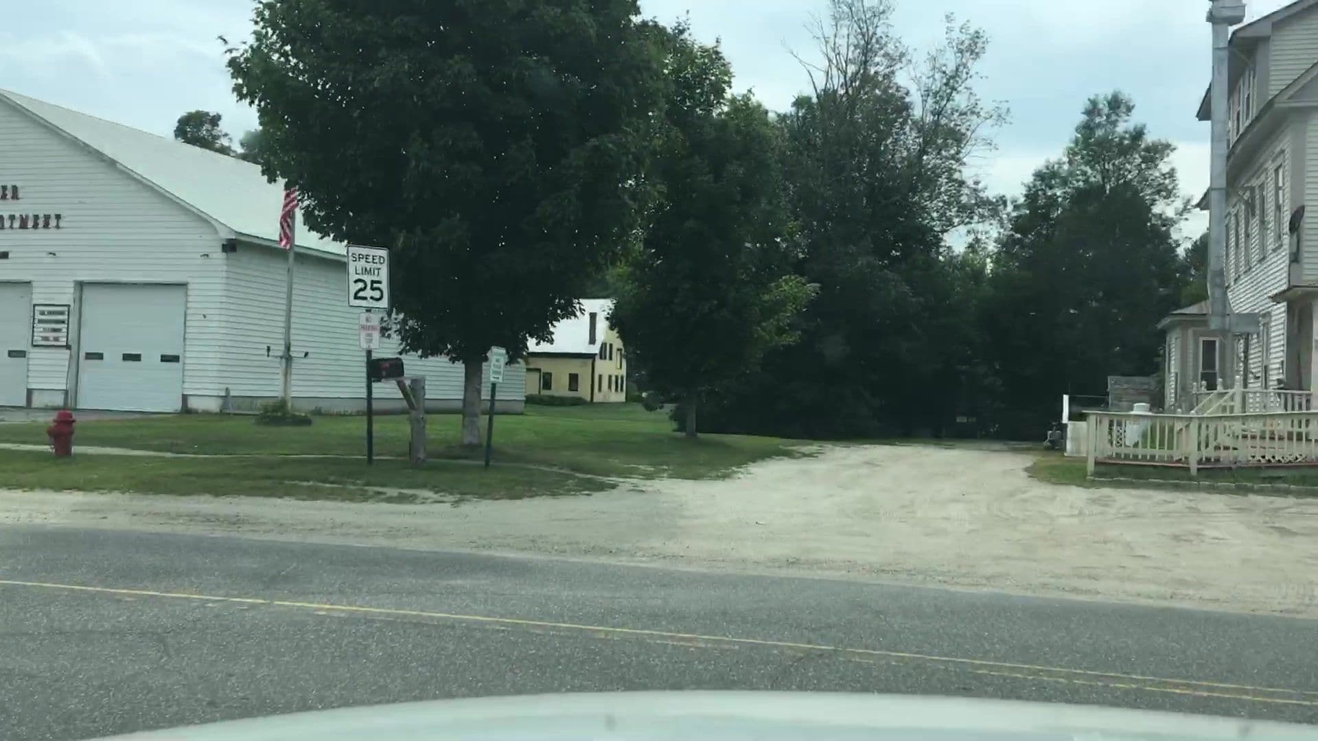Street view near Andover Lodge, Rumford — © lvl5 (CC BY-SA · Mapillary)