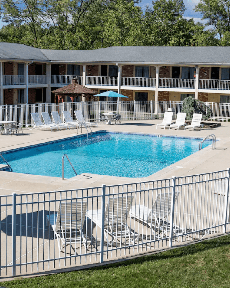 Crystal Inn, Hotel in Eatontown