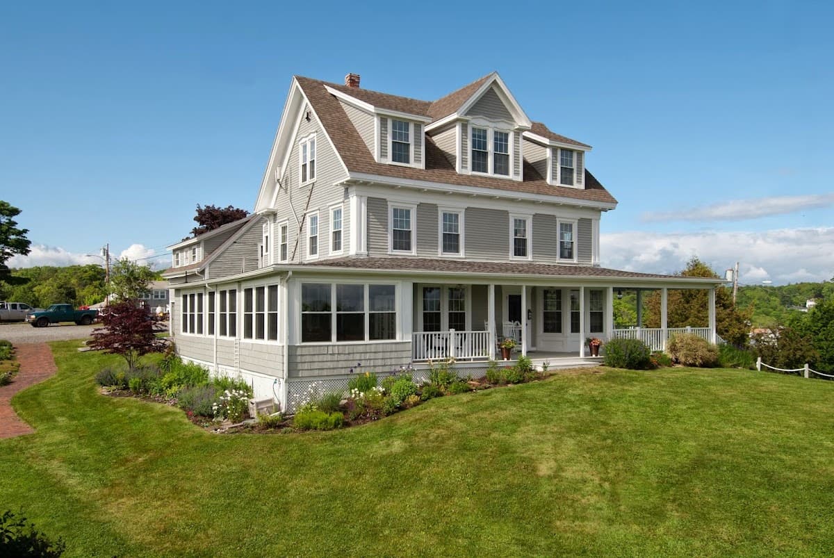 Topside Inn, Hotel in Boothbay Harbor