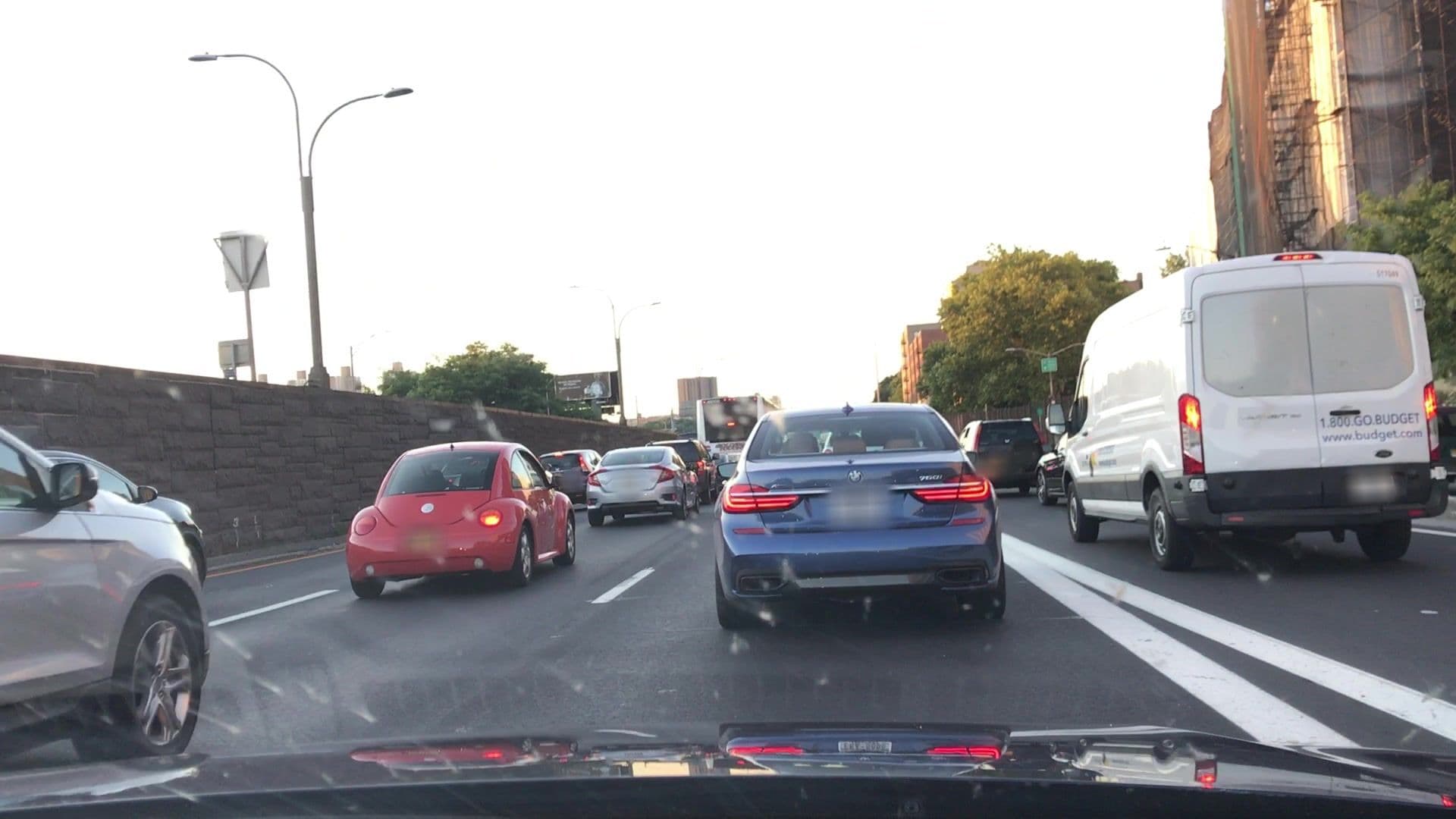 Street view near Best Western Plus, Washington Heights — © lvl5 (CC BY-SA · Mapillary)
